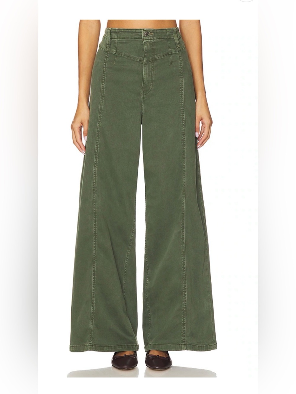 Free People x We The Free Libre Wide Leg Jeans in Thyme Color. Size 24, NWOT
